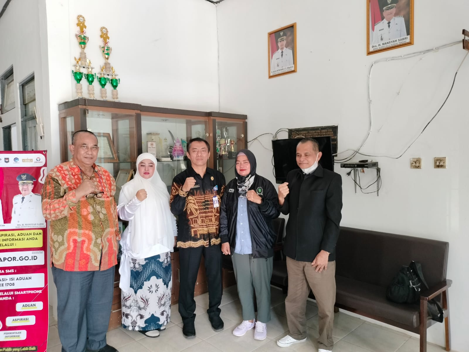 PANSUS DPRD KABUPATEN KUTAI KARTANEGARA LAKSANAKAN STUDI KOMPARATIF RAPERDA PENYELENGGARAAN KEOLAHRAGAAN DAN PERUBAHAN PERDA NOMOR 12 TAHUN 2017 TENTANG PENATAAN PENYELENGGARAAN TRANSPORTASI