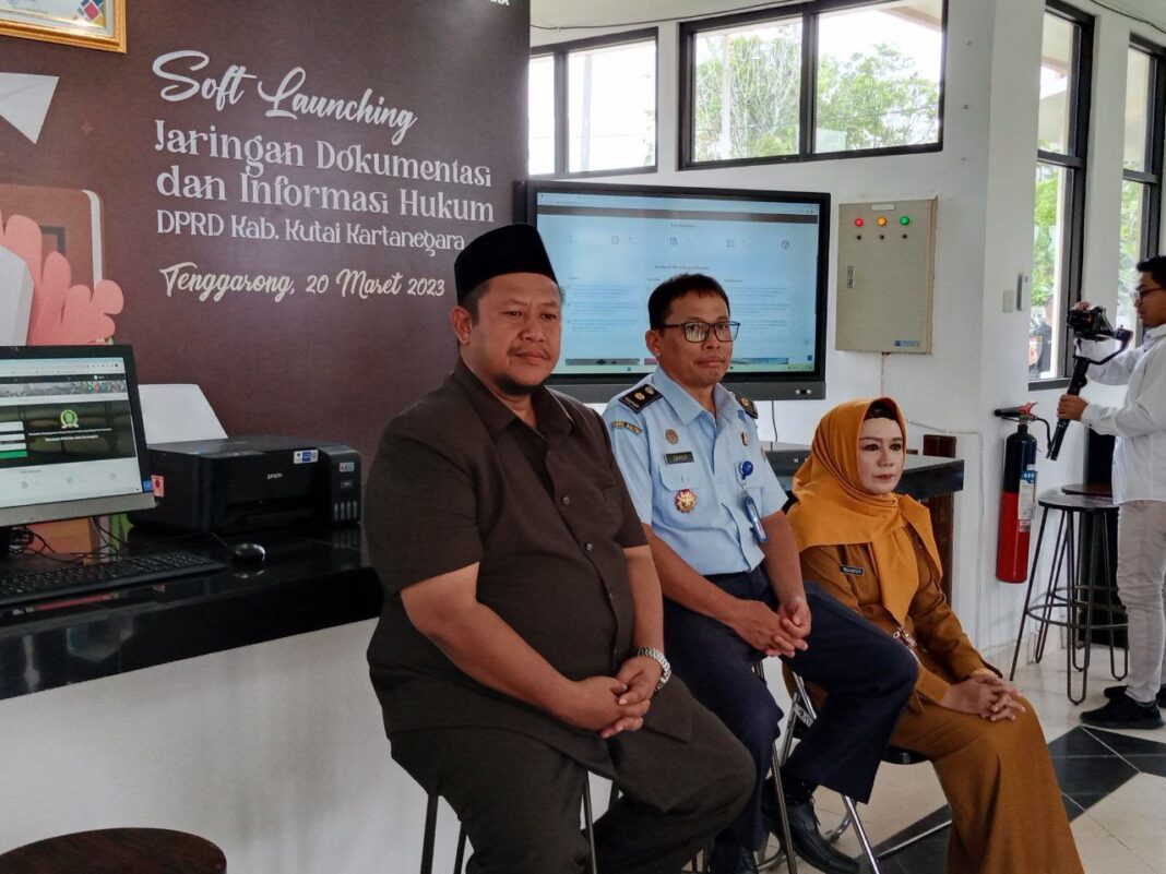Ayo, Ngopi Bareng Legislator! DPRD Kukar Buka Kafe JDIH dan Media Center