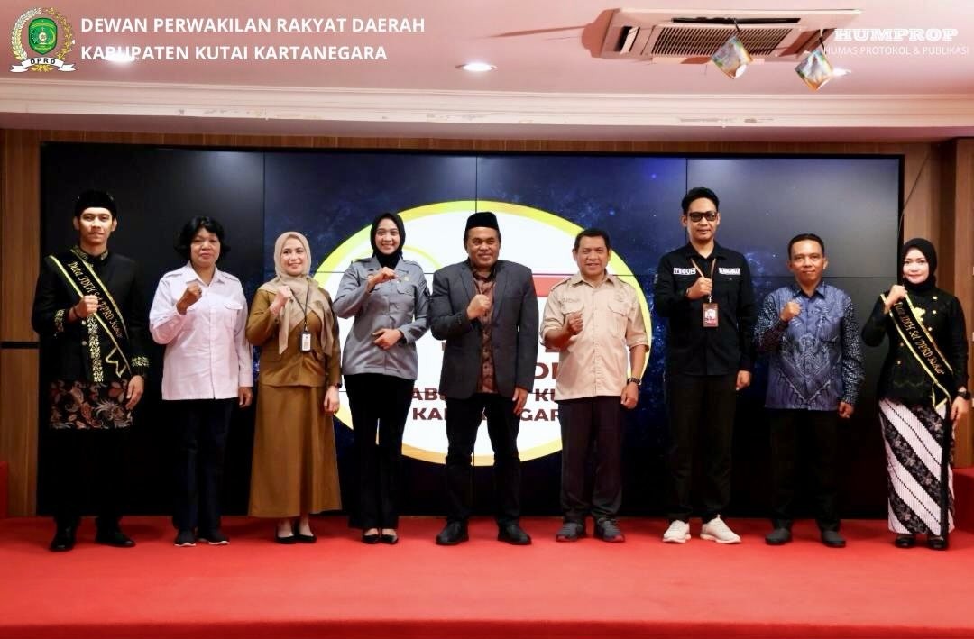 Sekretariat DPRD Kutai Kartanegara Gelar FKP Standar Pelayanan Publik dan Luncurkan Logo Baru JDIH