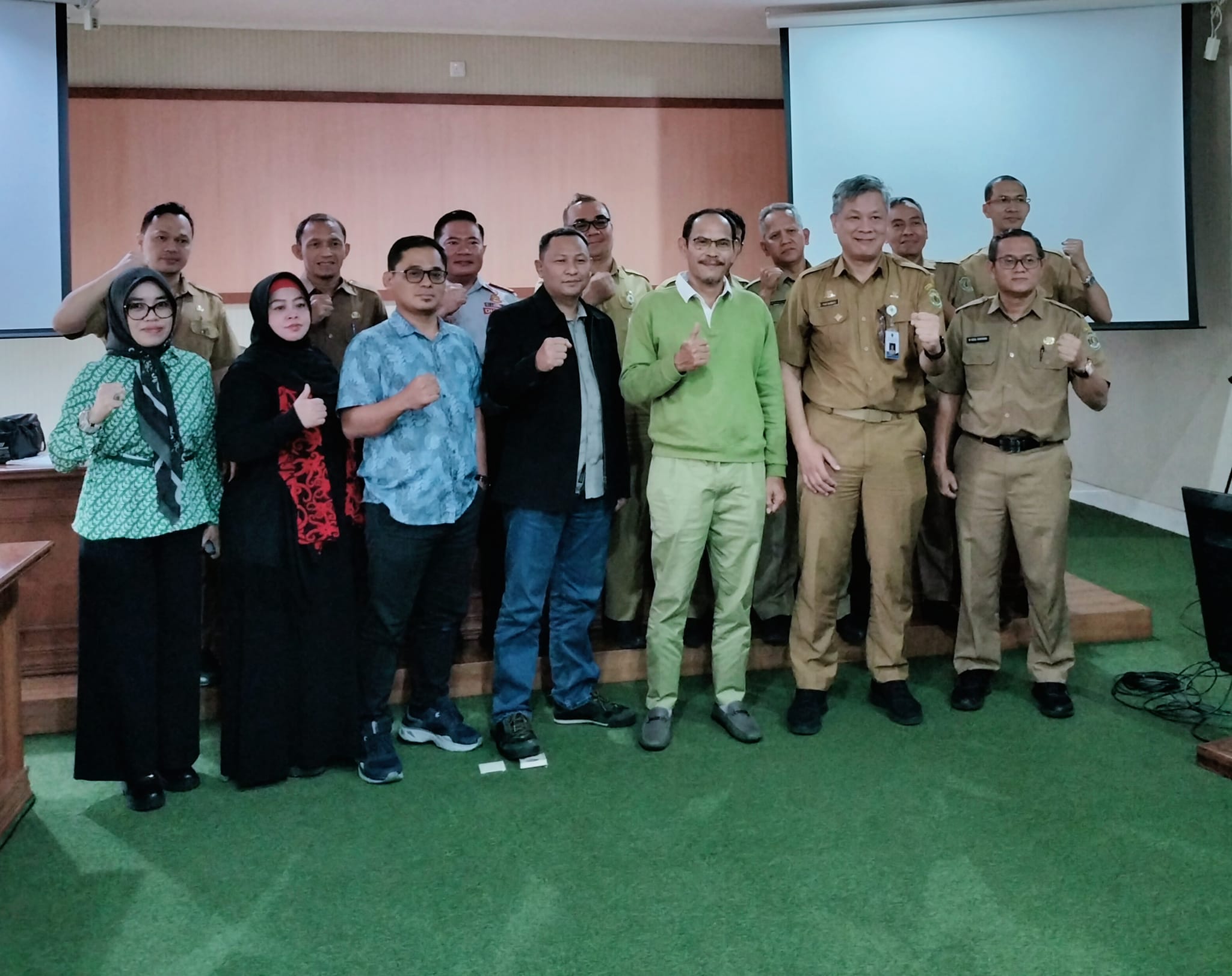 Konsultasi pansus terkait perubahan Perda Nomor 12 Tahun 2015 Tentang Penataan Penyelenggaran Transportasi  Kantor Dinas Perhubungan Provinsi Kalimantan Timur