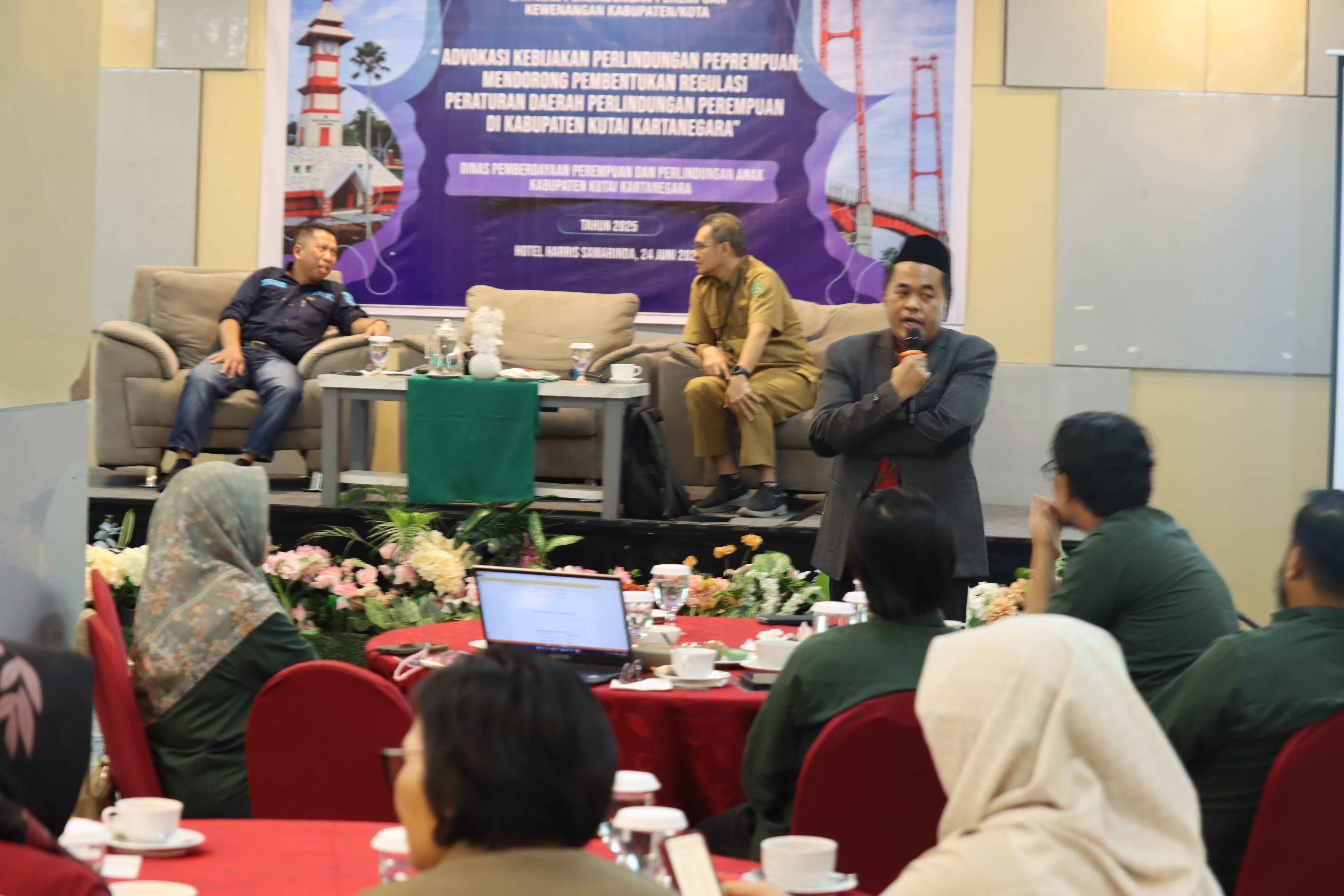 DPRD Kutai Kartanegara Menjadi Garda Terdepan Dalam Mendukung Proses Pembuatan Perda Perlindungan Perempuan.