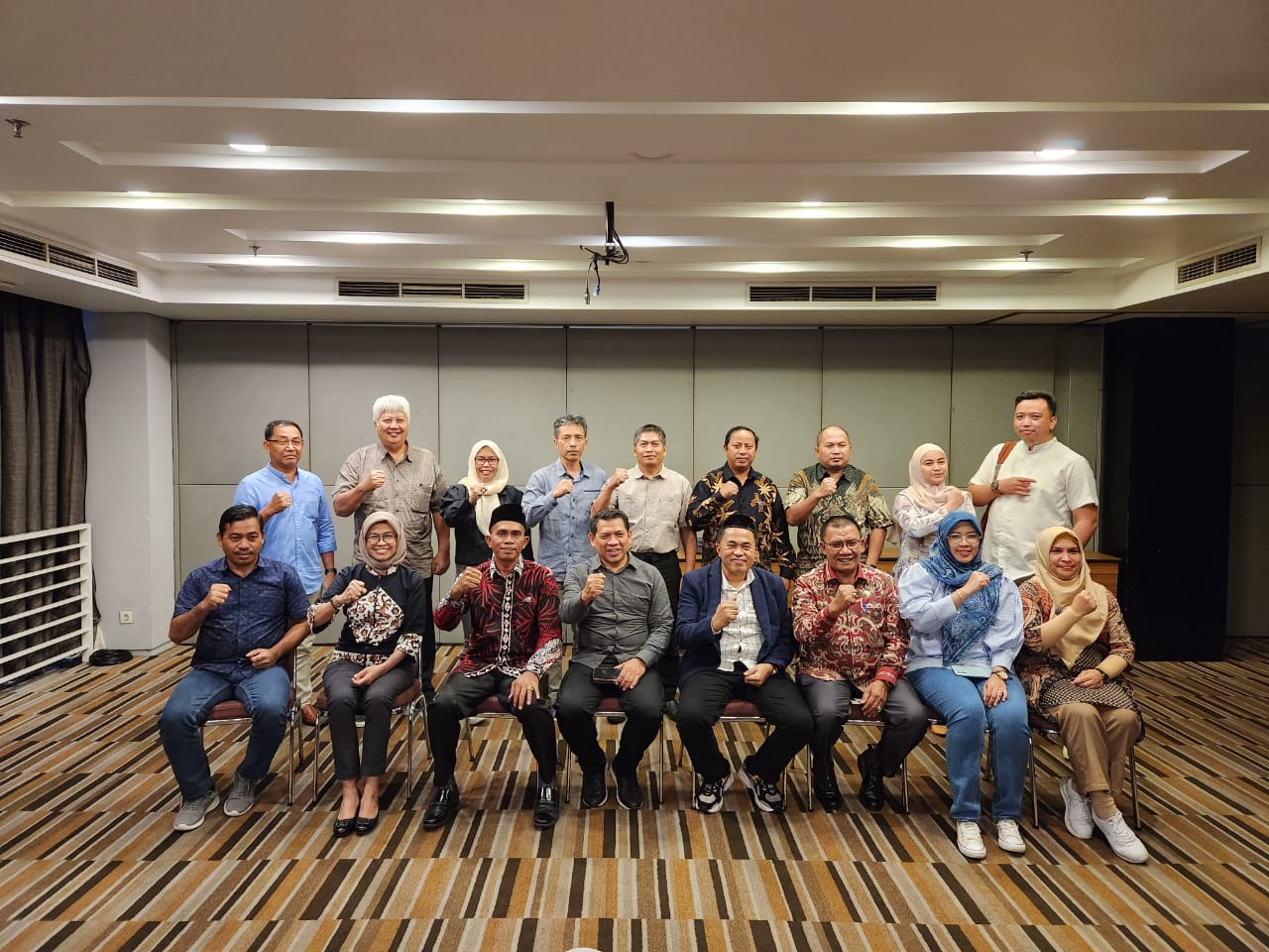Pansus DPRD Kabupaten Kutai Kartanegara Laksanakan Sinkronisasi Draft Raperda tentang Pemberian Fasilitas/Insentif dan Kemudahan Penanaman Modal serta Draft Raperda tentang Kemandirian Pangan