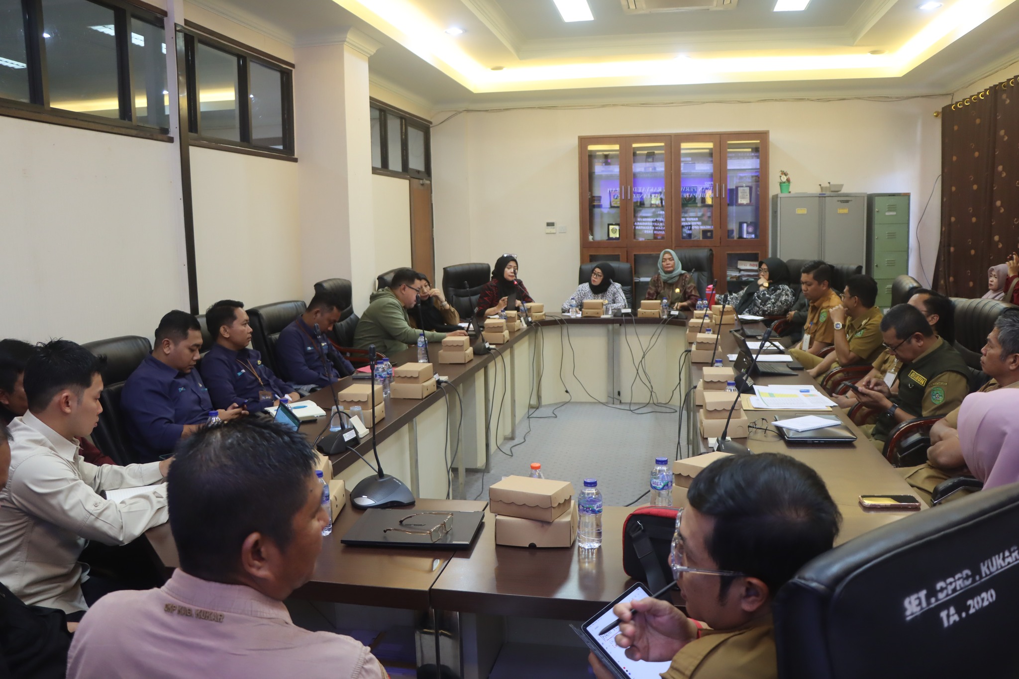 Komisi IV DPRD Kutai Kartanegara  Bahas Kegiatan Tahun 2026 dan Perubahan 2025 Bersama  OPD dan Beberapa Camat di Kukar