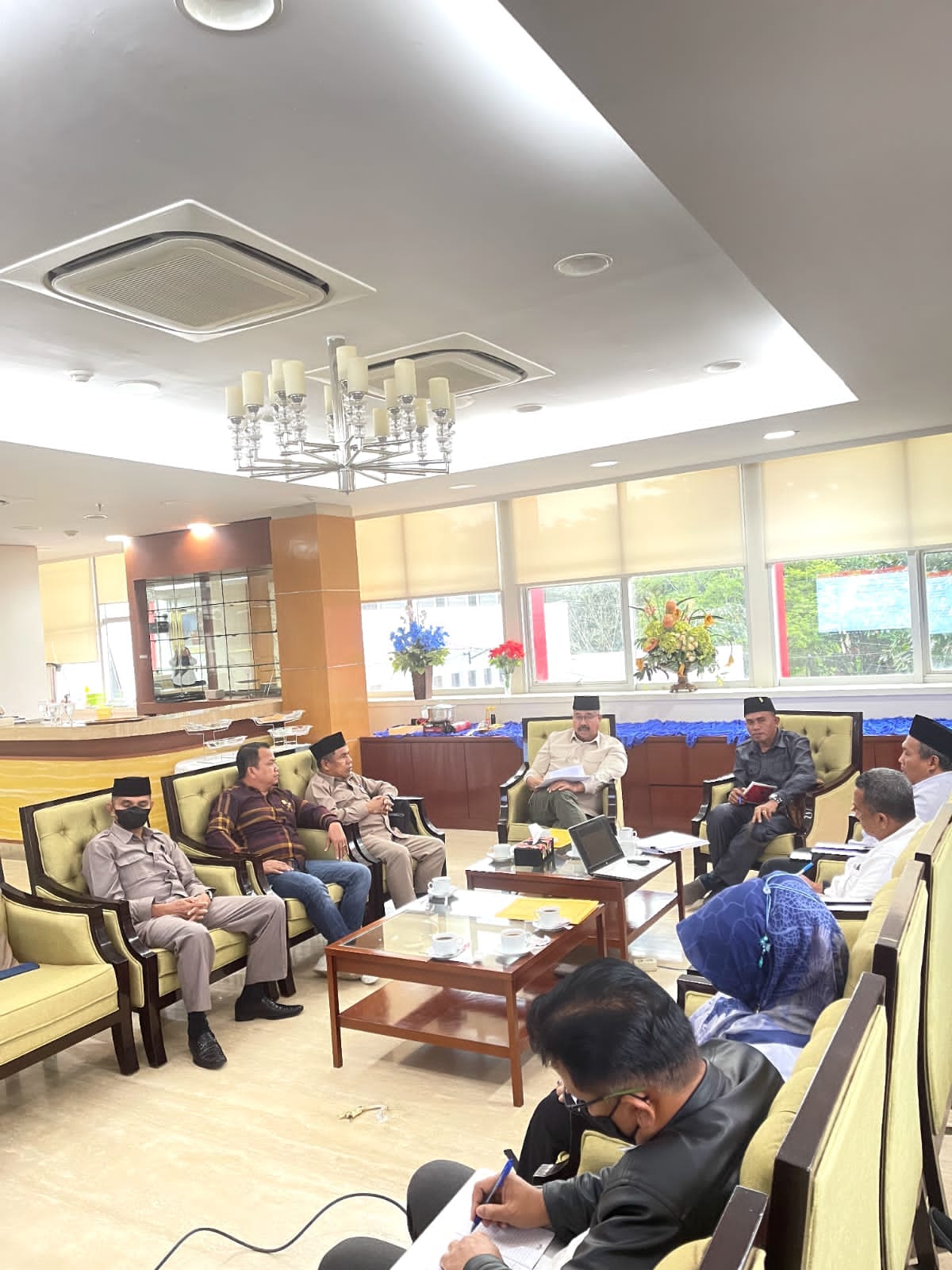 Tim Panitia Khusus melakukan kunjungan ke kantor Bupati Kutai Kartanegara Terkait Sinkronisasi Tentang Rancangan Peraturan Daerah