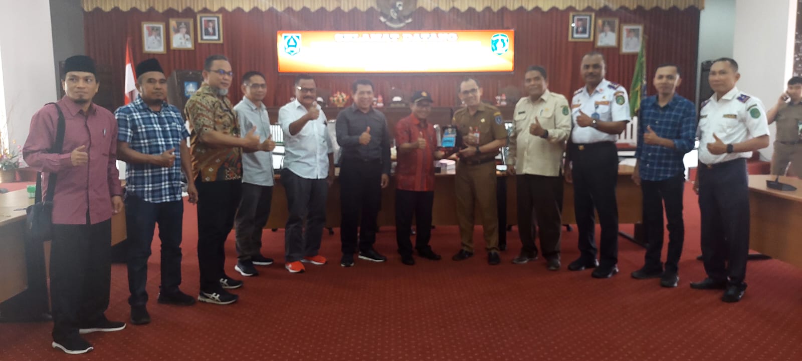 PANSUS DPRD KABUPATEN KUTAI KARTANEGARA RAPERDA RETRIBUSI DAERAH DAN PAJAK DAERAH